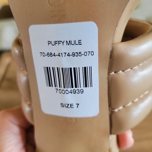 Gabrielle Union Collection /New York & Co.  Puffy Sandals- US 7 - Picture 5 of 8